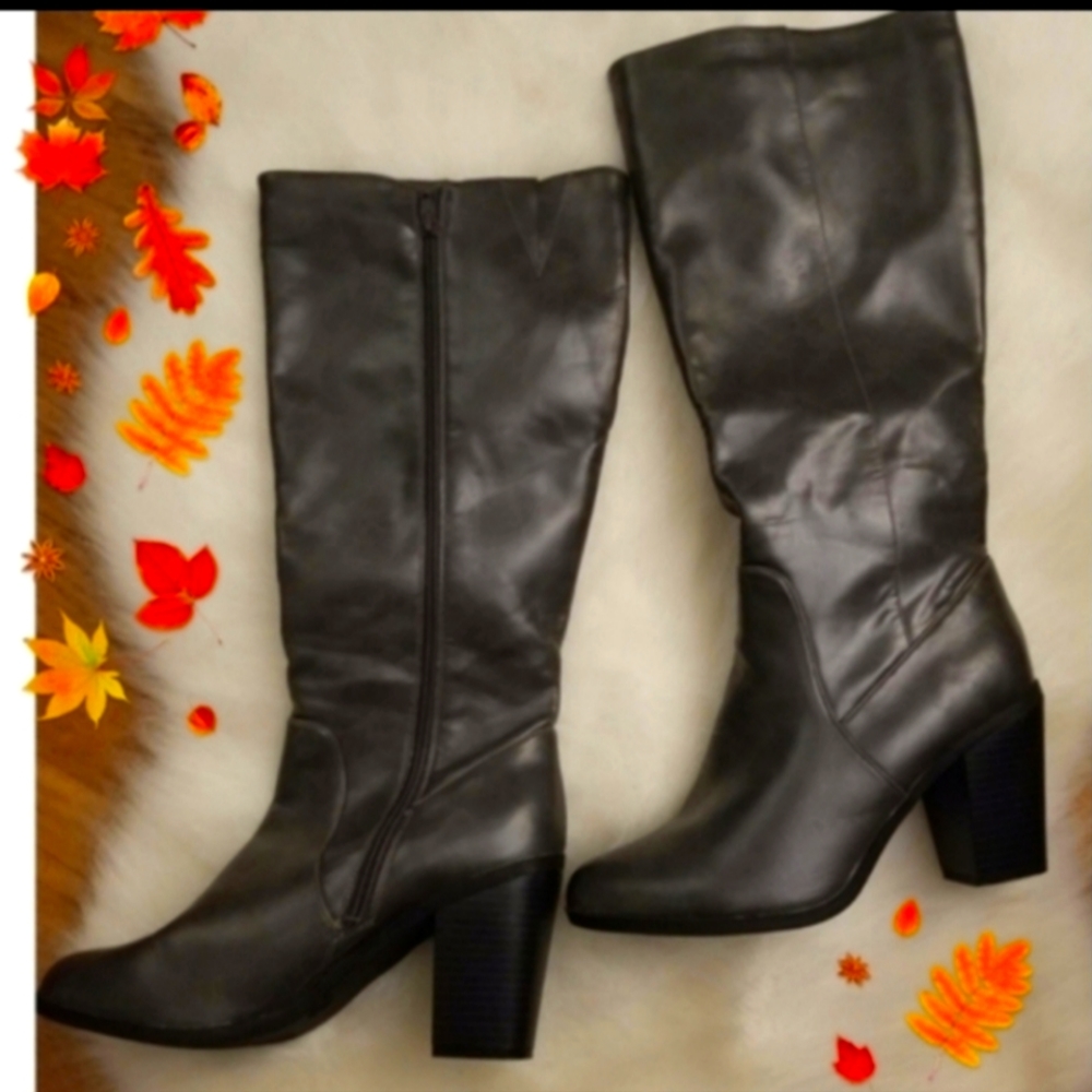 Dark Grey Chunky heel boots